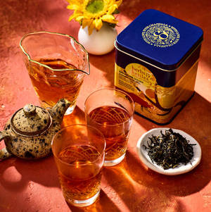 Premium Darjeeling Tea by Herbs and Kettles