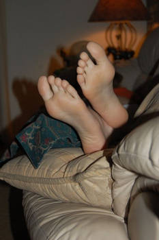 And this is my ticklish feet