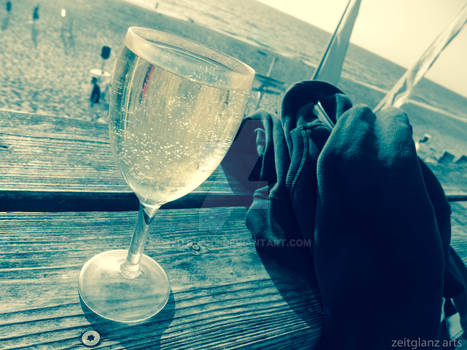 white wine at the beach