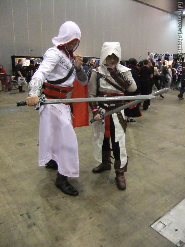 Armageddon Expo 2012 - Altar and Ezio