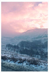 Dovestones in the Snow