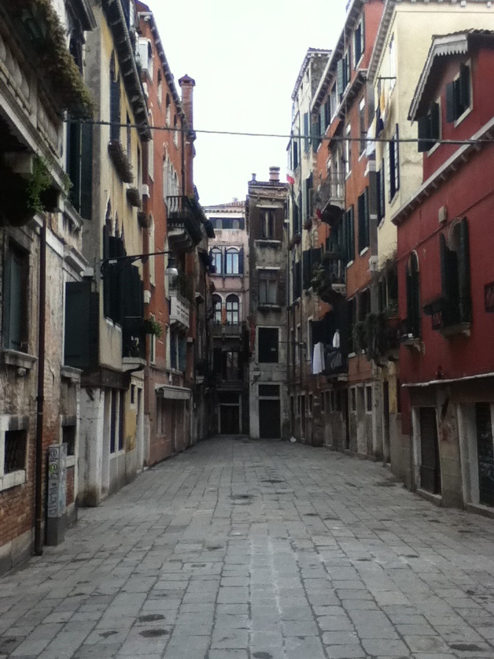 241: The Italian Street