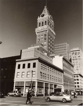 Oakland Tribune