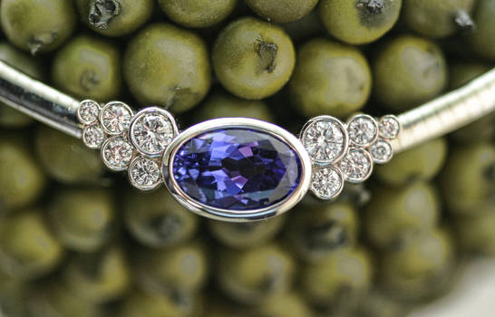 Tanzanite and diamond necklace