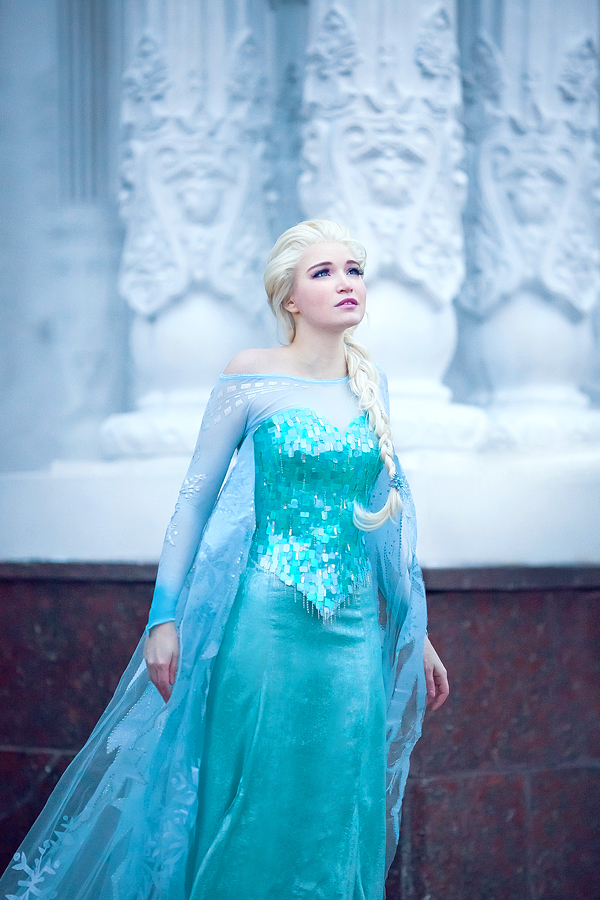 Queen Elsa 19