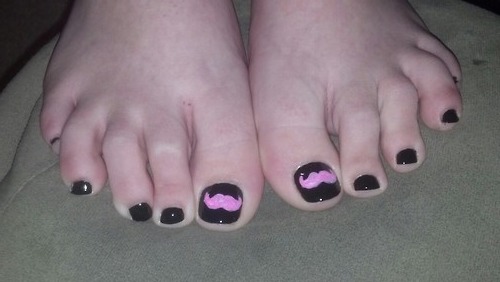 Markiplier toes by DarkDreamingBlossom on DeviantArt