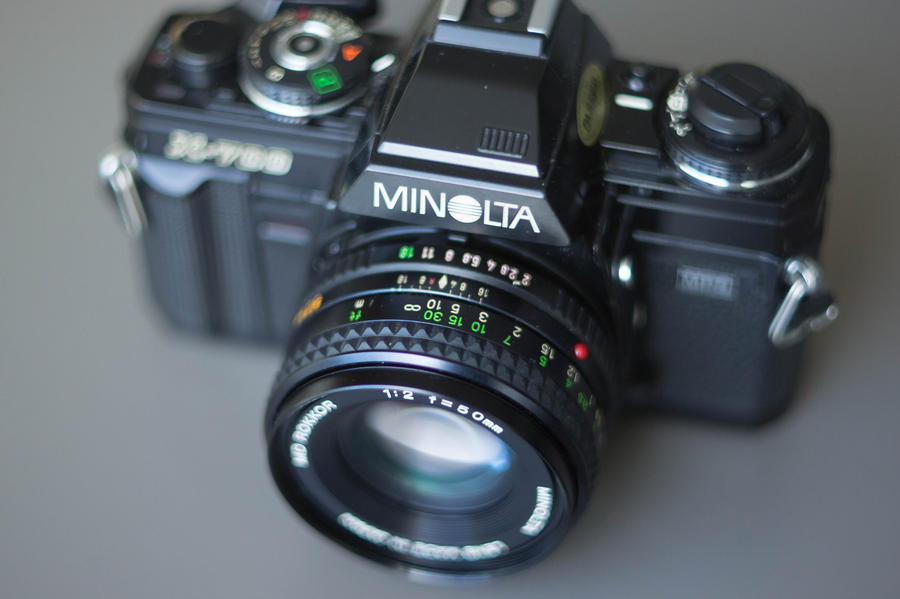 Minolta X-700