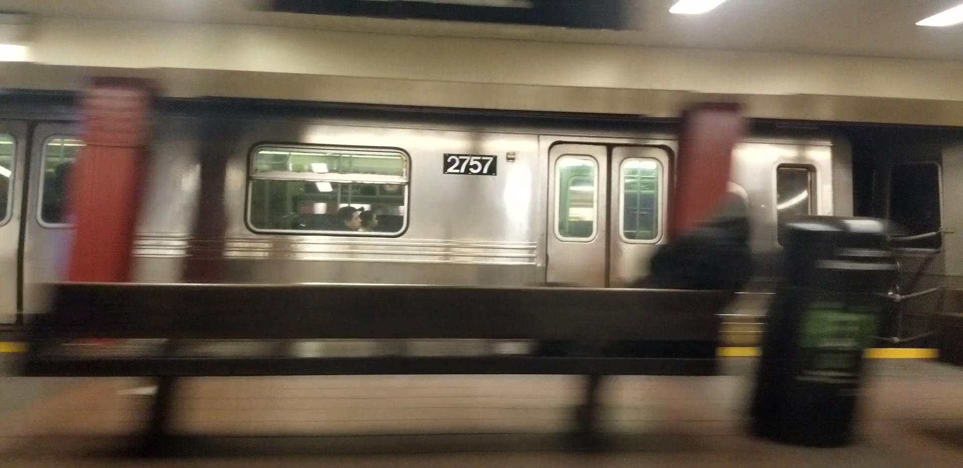 R68 (D) Train by SonicThePonyHog on DeviantArt