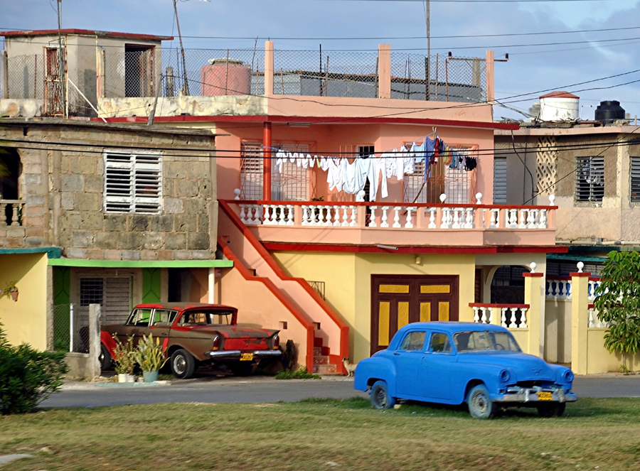 Cuban Paint Jobs