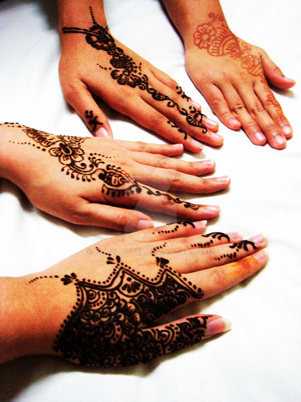 sisterhood of henna.