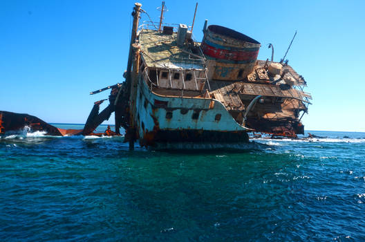 sunken ship sharm el sheikh