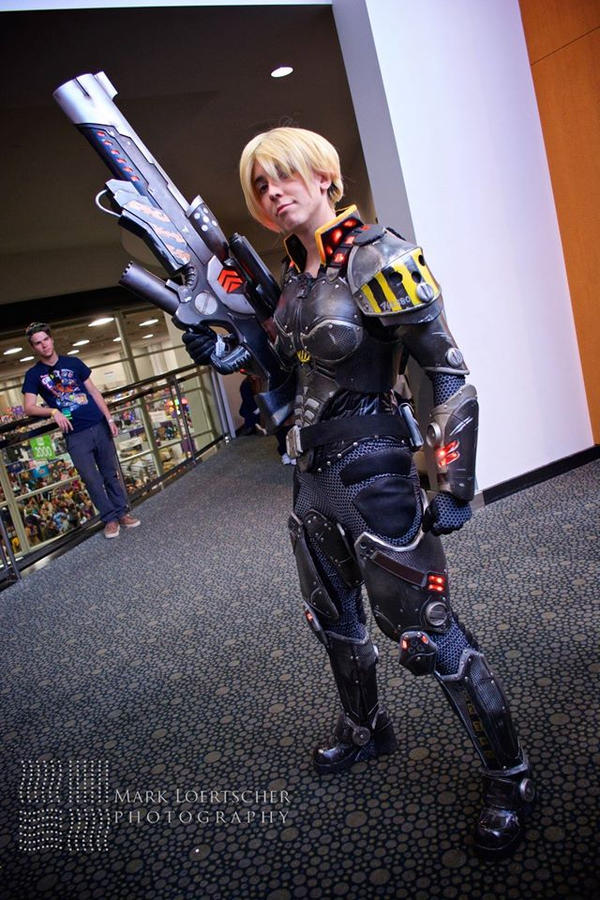 Sgt. Calhoun - Wreck-It Ralph cosplay debut by VFire on DeviantArt