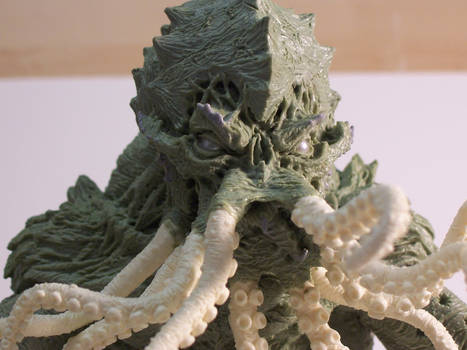 Cthulhu Statue face1