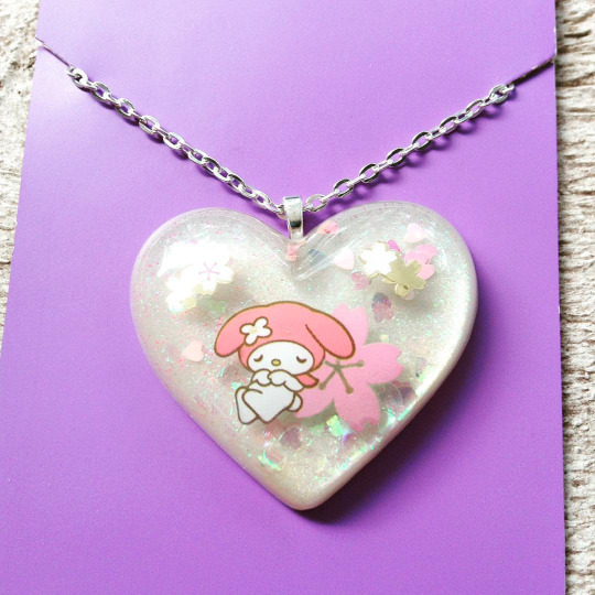 My Melody White Sakura Resin Heart