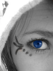 blue eye..fake blue eye