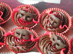 Venetian Mask Cup Cakes