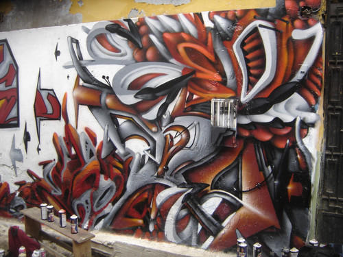 Peruvian Graffiti 111