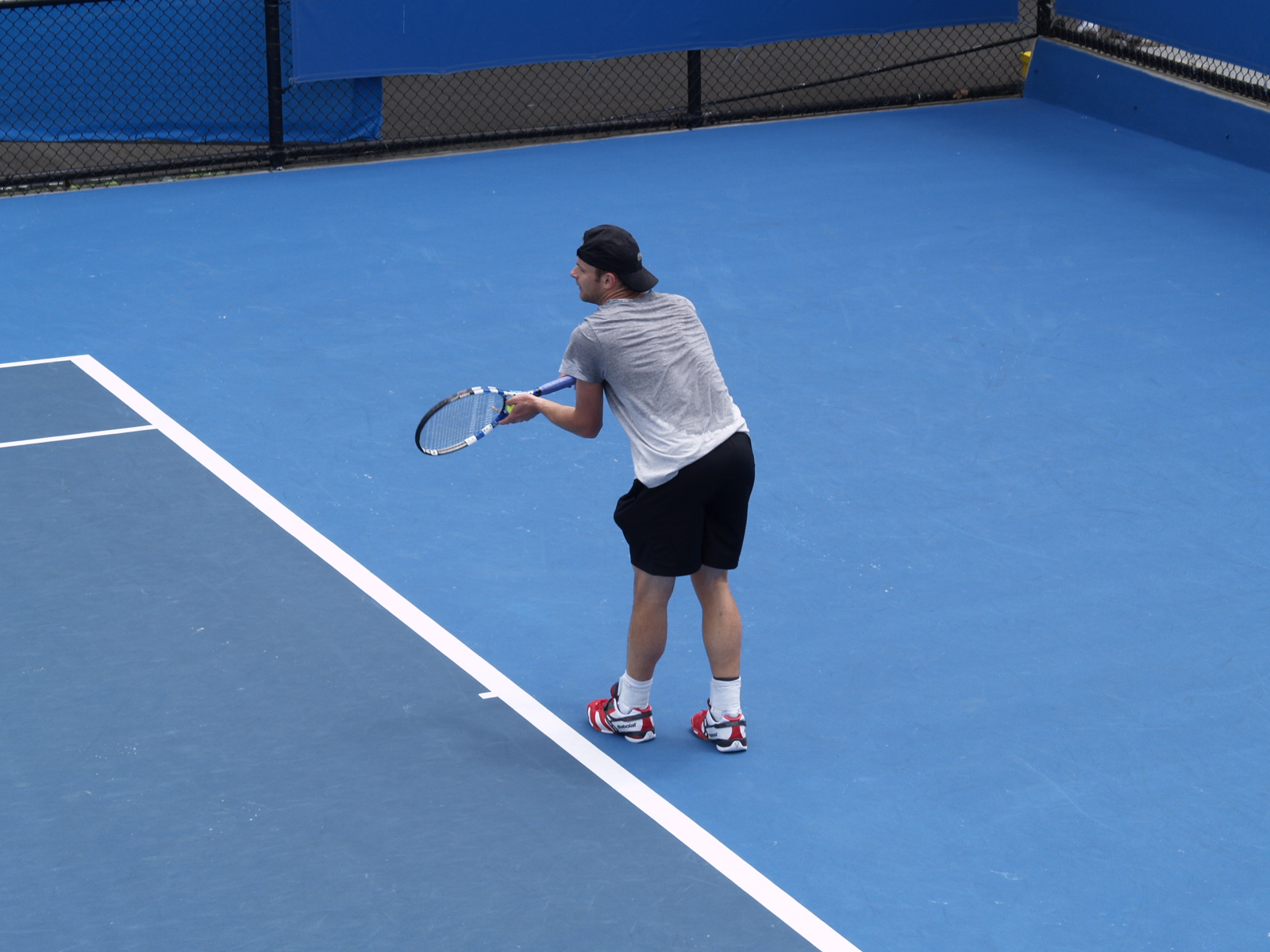 Andy Roderick Serving Andy Roddick Serve