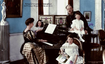 Family at the piano .