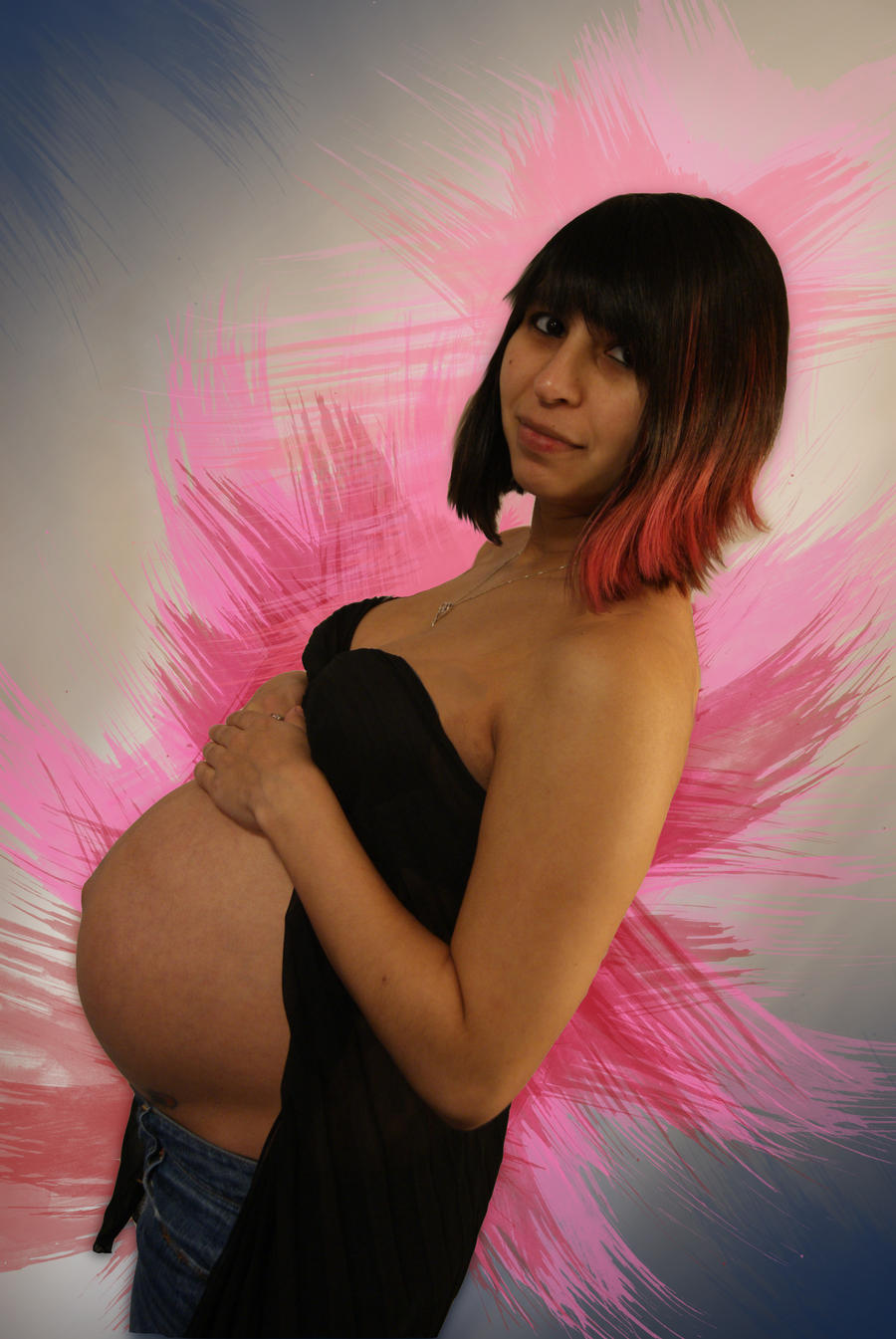 Brielle Pregnancy Photos 9