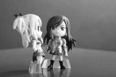 Fairy Tail - Lucy and Erza Chibi Figures 2