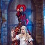 Red Queen and White Queen cosplay