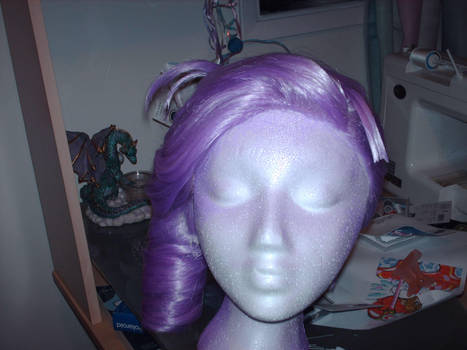 Lumiere wig