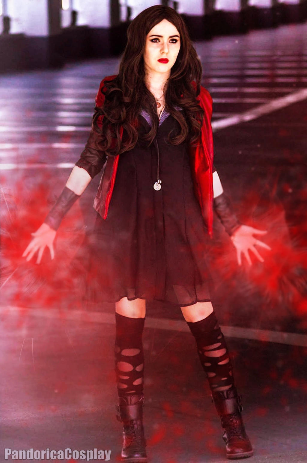 Wanda Maximoff Cosplay (1)