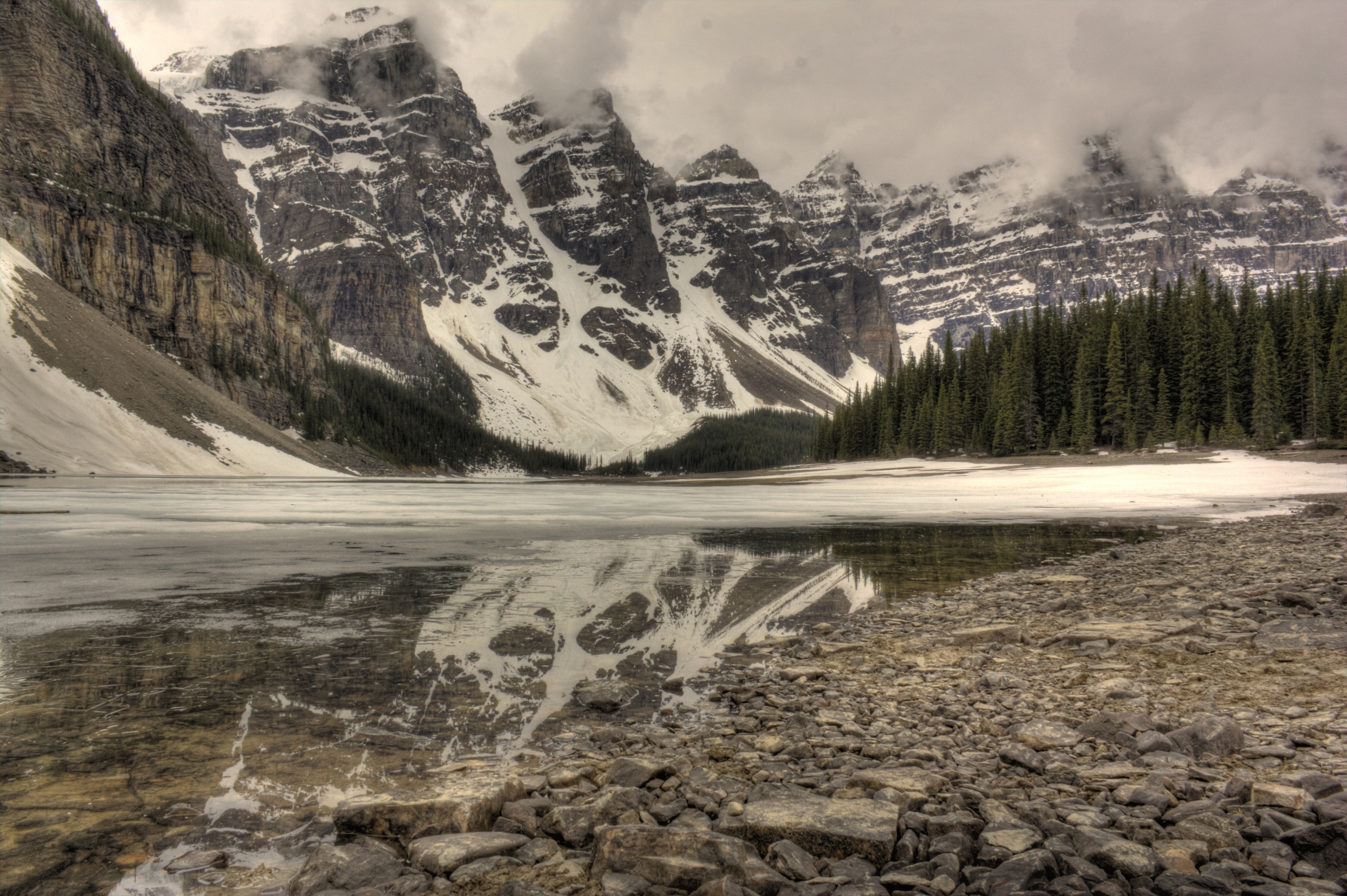 Moraine Lake - Alberta - Canada