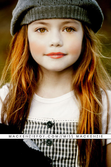 Mackenzie Foy as Renesmee