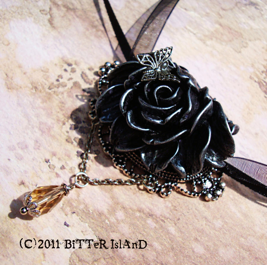 Gothic Corsage Necklace