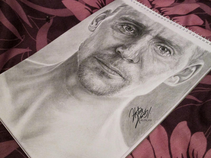 Tom Hiddleston Coriolanus drawing