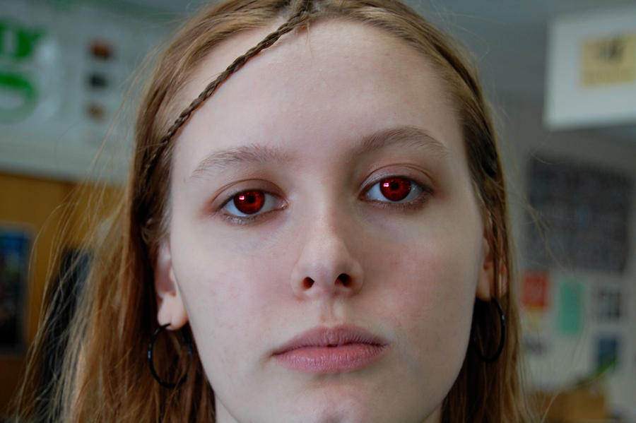 red eye edit by AztecAngelo on DeviantArt