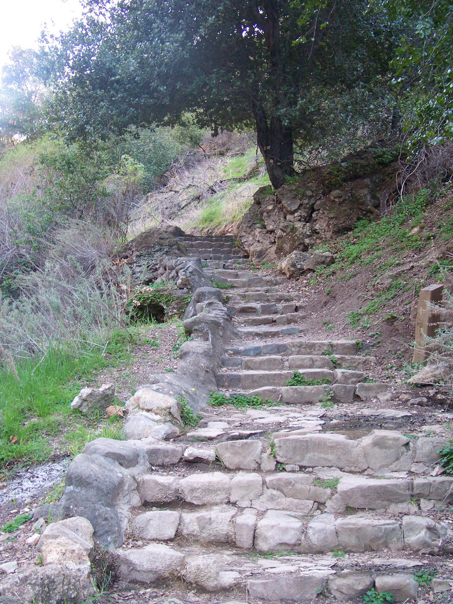 AR 17 Stairway to old hot spring