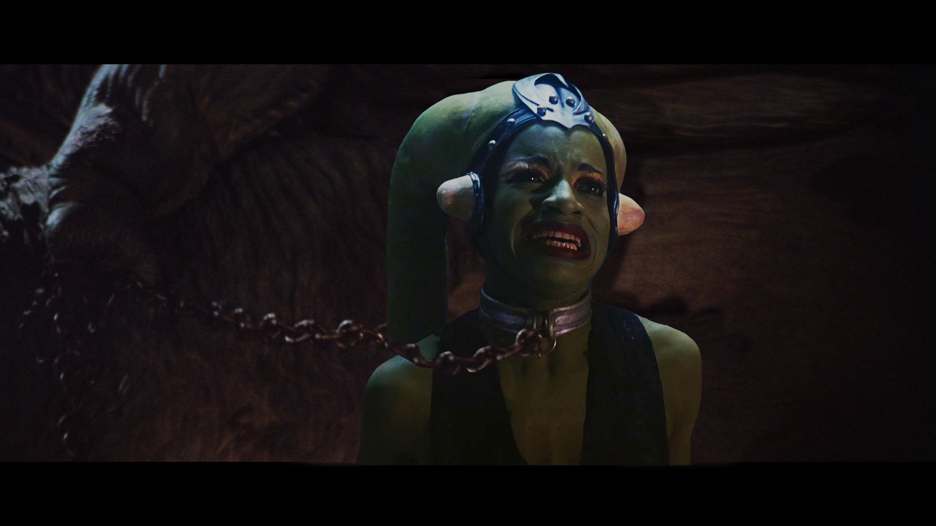 Oola Rear Oola Cries As She Is Chained To Jabba by PalaceOfLust on DeviantArt