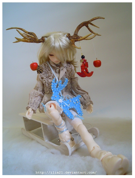 + Winter Reindeer +