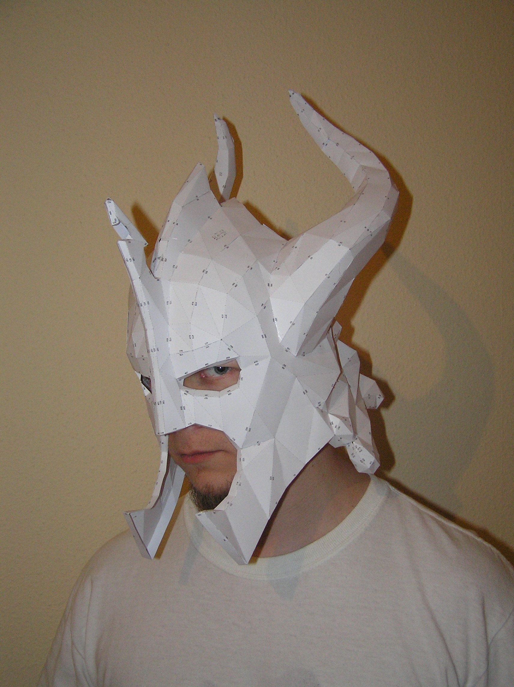 PEPAKURA - Skyrim dragon bone helmet 3/3