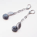 GREY LEAVES earrings by myosthis