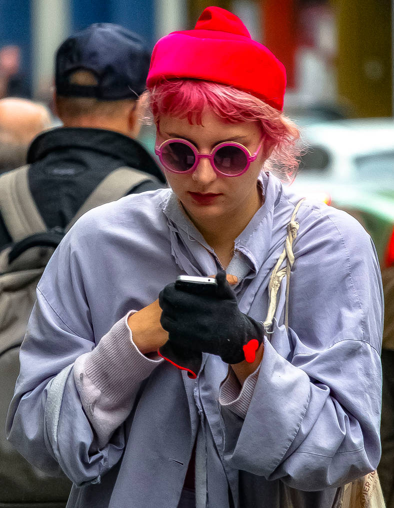 Texting again 2 by MikeHeard on DeviantArt