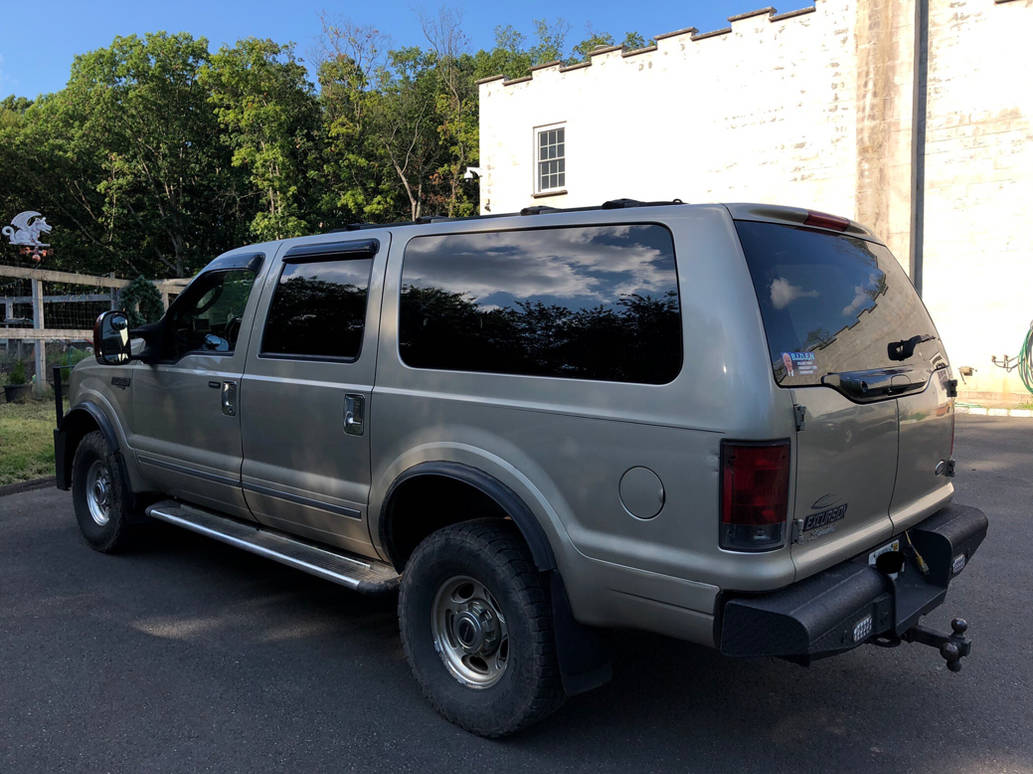 Ford Excursion (4) by SportsCarFan129 on DeviantArt