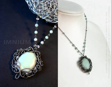 Mist necklace