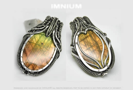 Double sided labradorite pendant