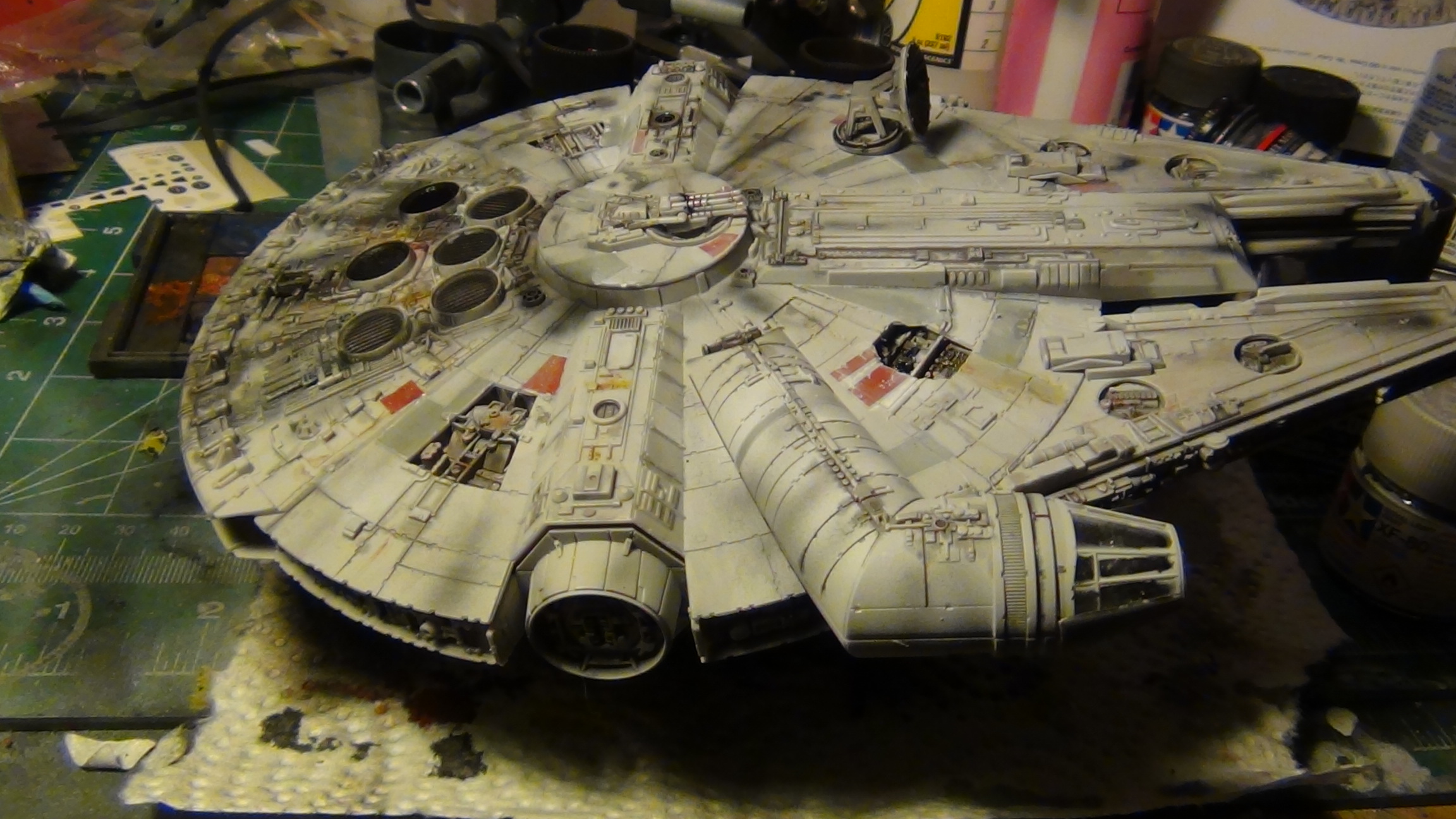 Millenium Falcon 024