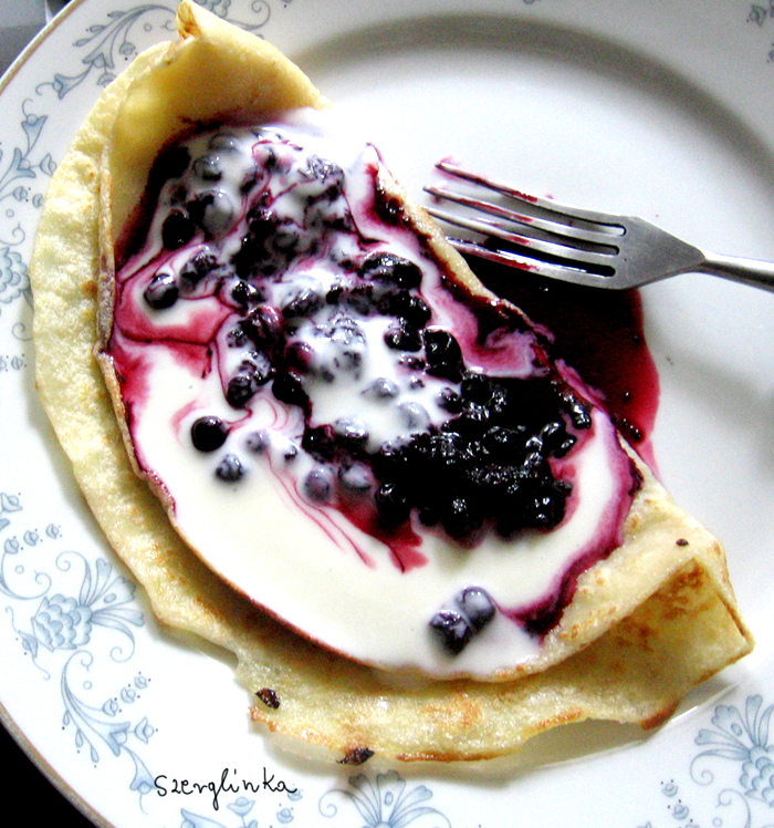 Blueberry pancake