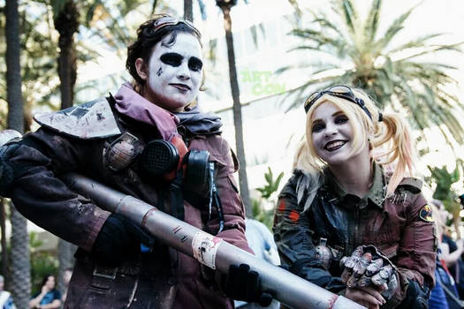 Post Apocalyptic Harley Quinn and thug.