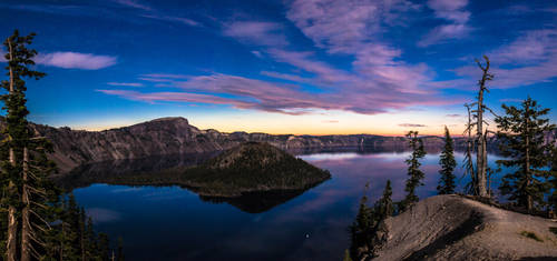 Wizard Island Pre-Dawn