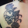 Skull and Roses tat