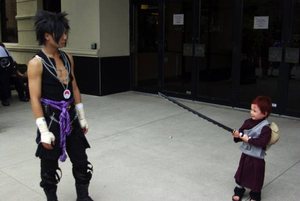 Rocker Sasuke vs Chibi Gaara??