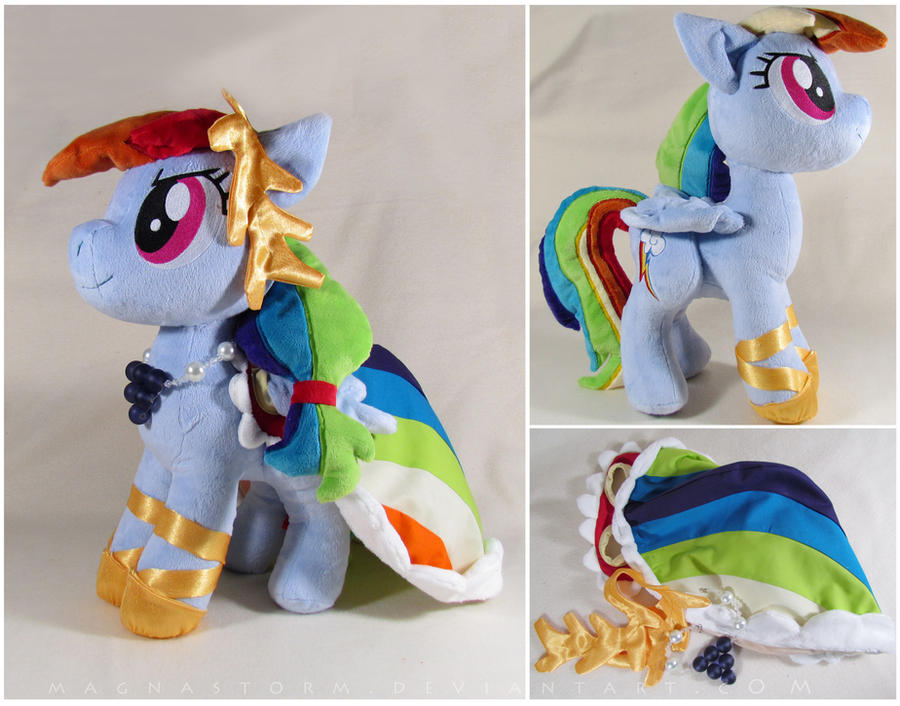 Gala Rainbow Dash by MagnaStorm