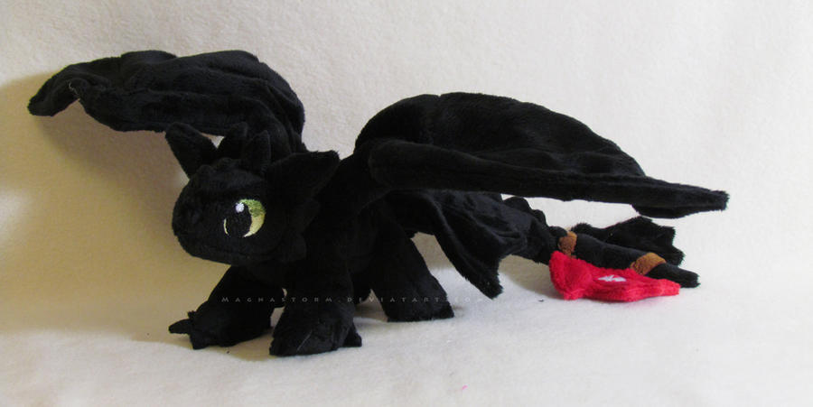 Mini Toothless by MagnaStorm on DeviantArt